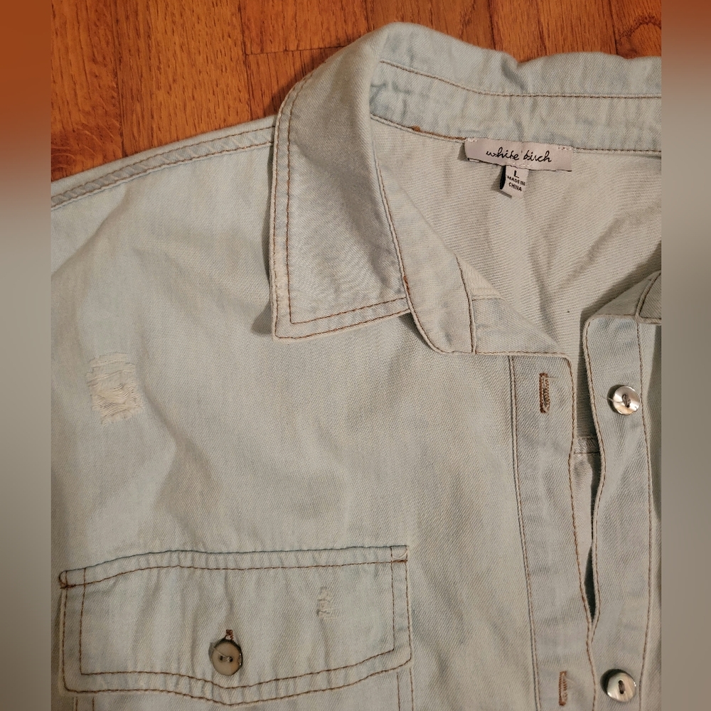 White Birch Destructed Button Up - Picture 3 of 5